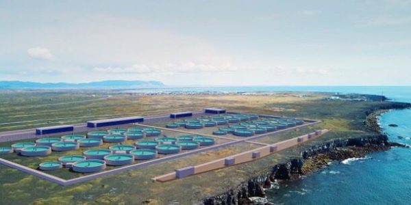 Steyptir fiskeldistankar á Íslandi, unnið með Velosit Steyptir fiskeldistankar á Íslandi, unnið með Velosit
