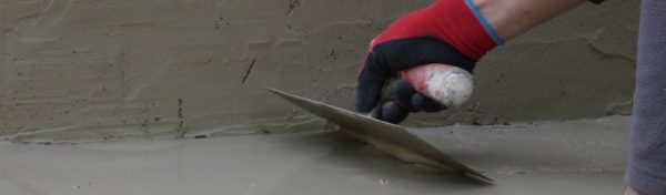 Velosit RM 202 viðgerðarmúr lagður með múrskeið